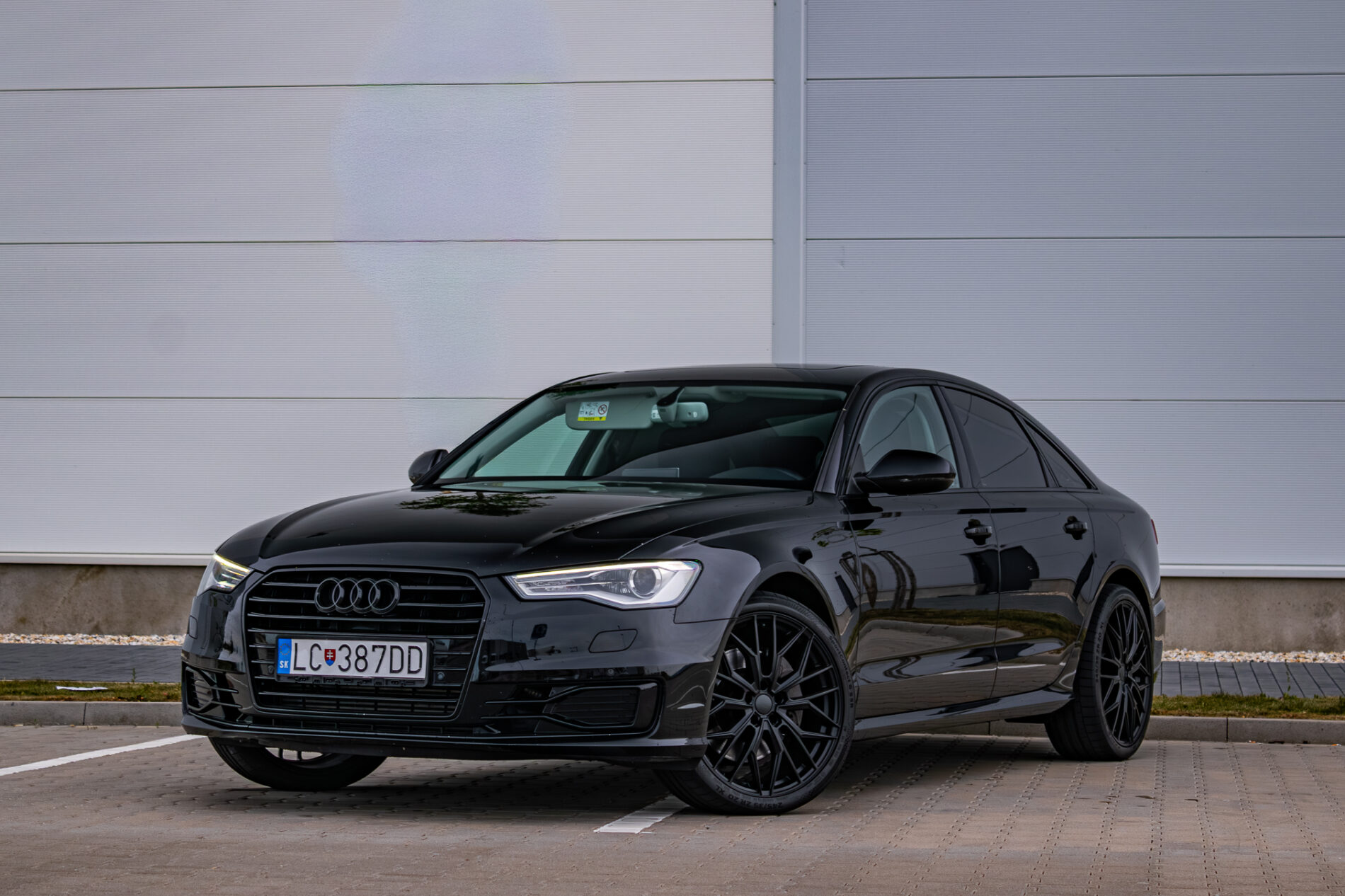 Audi A6 3.0 TDI Quattro S tronic / Nezávislé / Nebúrané / Aj na splátky