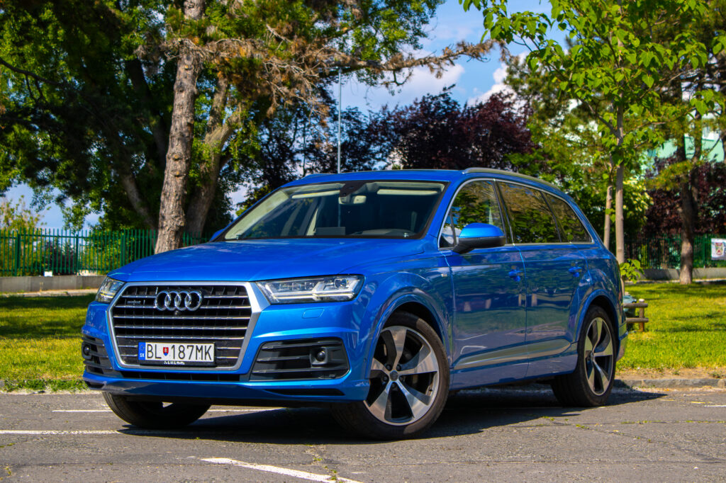 Audi Q7 3.0 TFSI Quattro Tiptronic 245kw / B&O / 360 kamera / Aj na splátky /