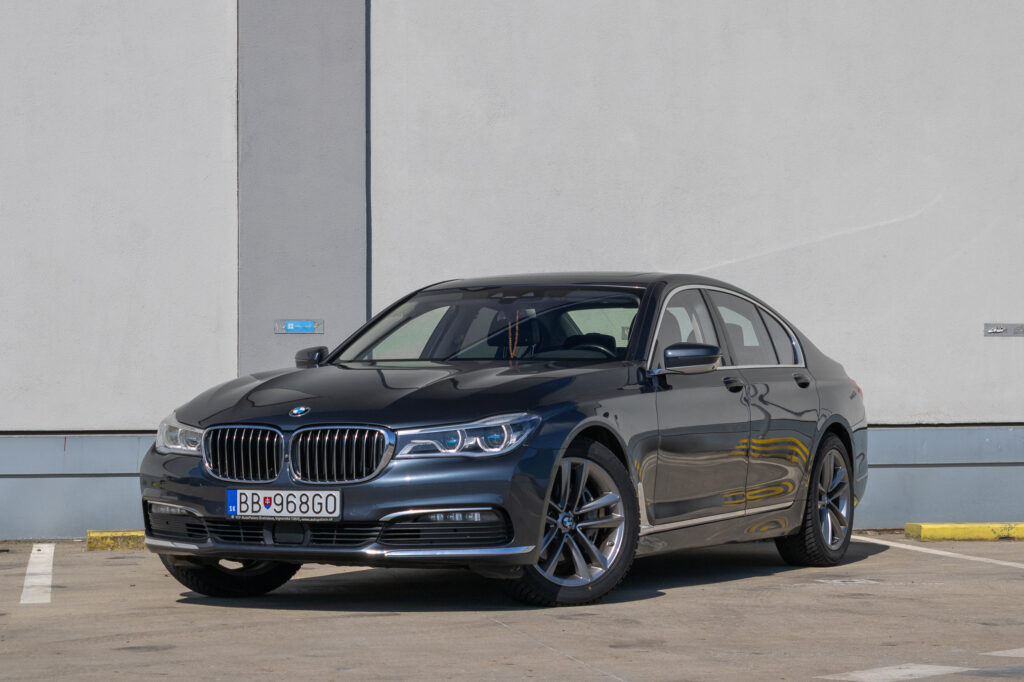 BMW 730d G11 xDrive A/T / TOP STAV / Aj na splátky / Protiúčet /