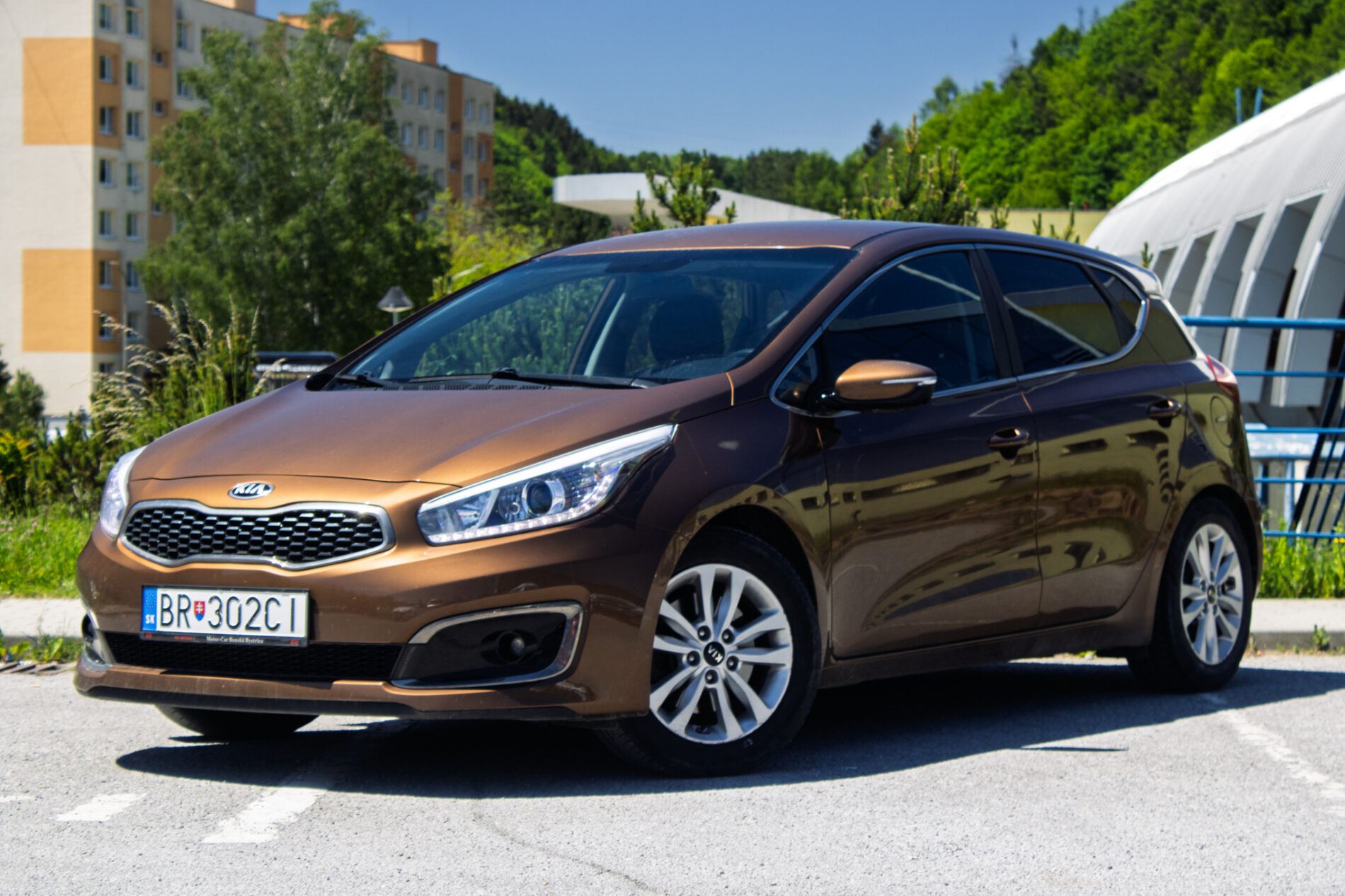 Kia 1.O T-GDi GOLD 73kW MT6 / NA SPLÁTKY / NA PROTIÚČET