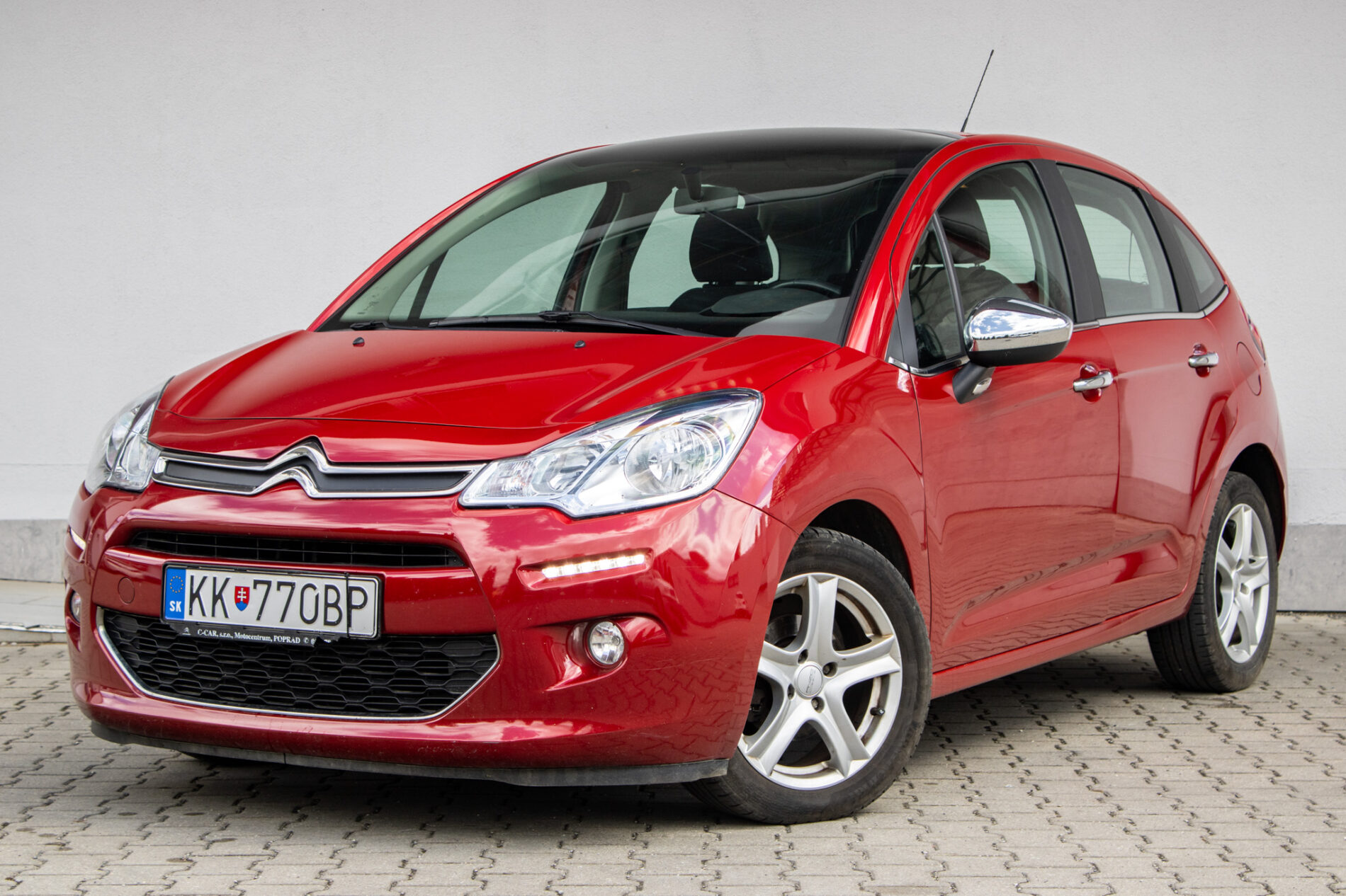 Citroën C3 1.2 VTi PureTech Exclusive / 60kW / M5 / ZÁRUKA / AJ NA SPLÁTKY / PROTIÚČET
