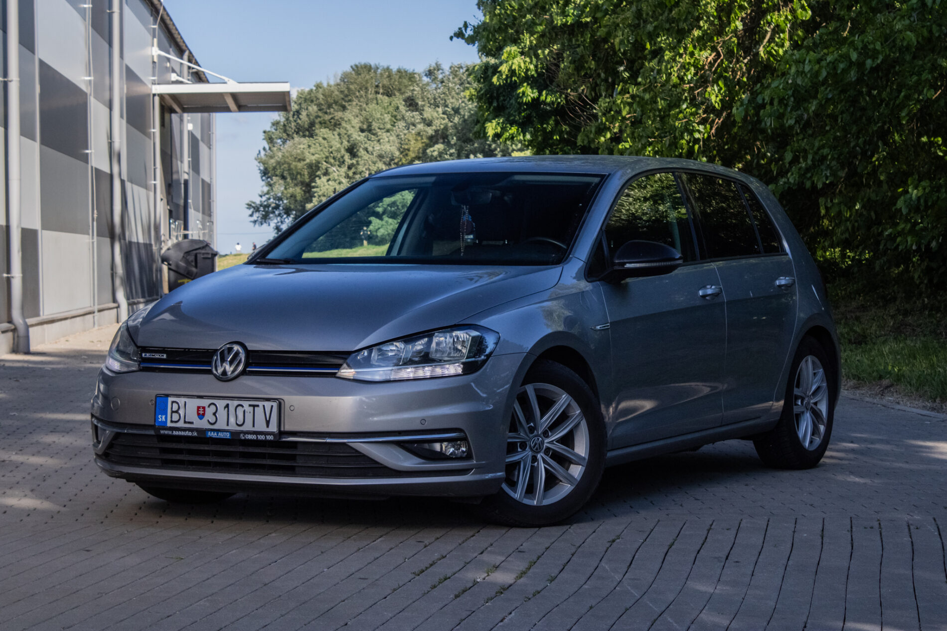 Volkswagen Golf 1.5 TSI Highline DSG / ACC / AJ NA SPLÁTKY / PROTIÚČET