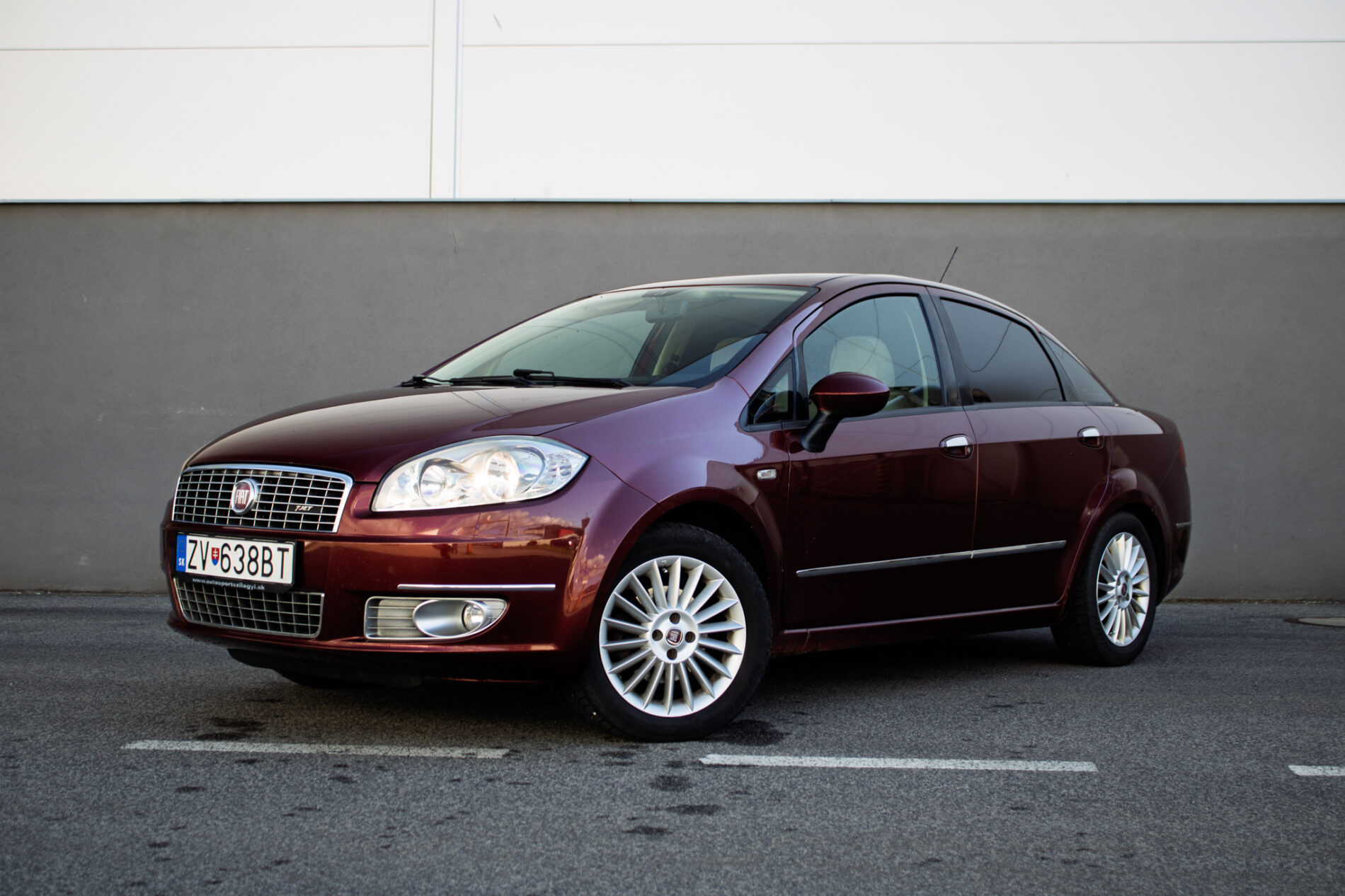 Fiat Linea 1.4 T- Jet 16v 88kW MT5 / NA SPLÁTKY / NA PROTIÚČET