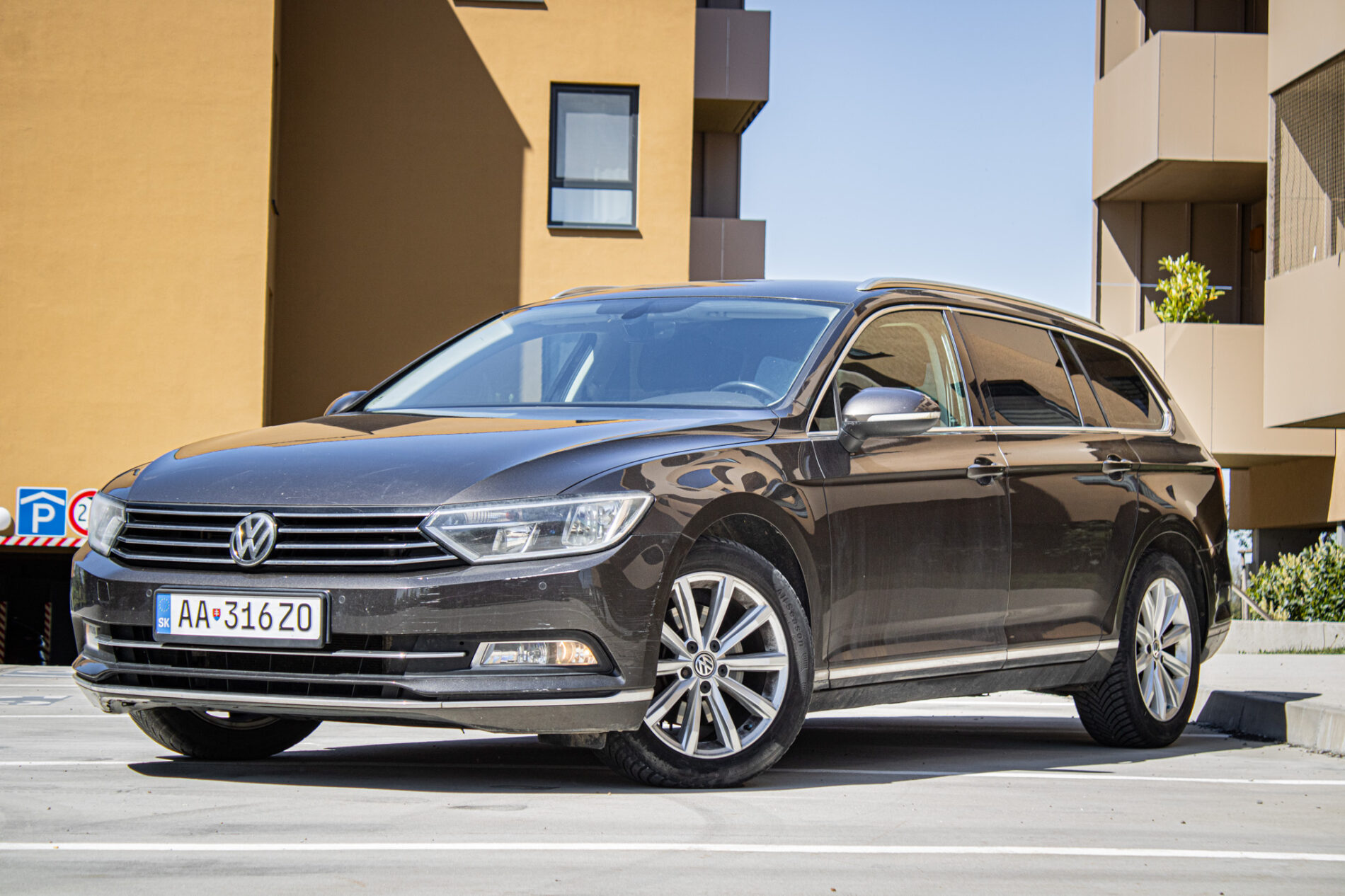 Volkswagen Passat Variant 2.0TDI AT7 / AJ NA SPLÁTKY / PROTIÚČET