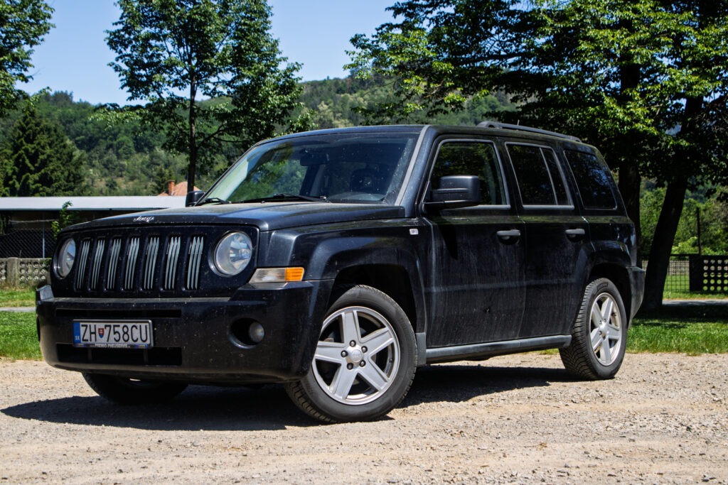 Jeep Patriot 2.0 TDI 88kW MT6 / NA SPLÁTKY / NA PROTIÚČET
