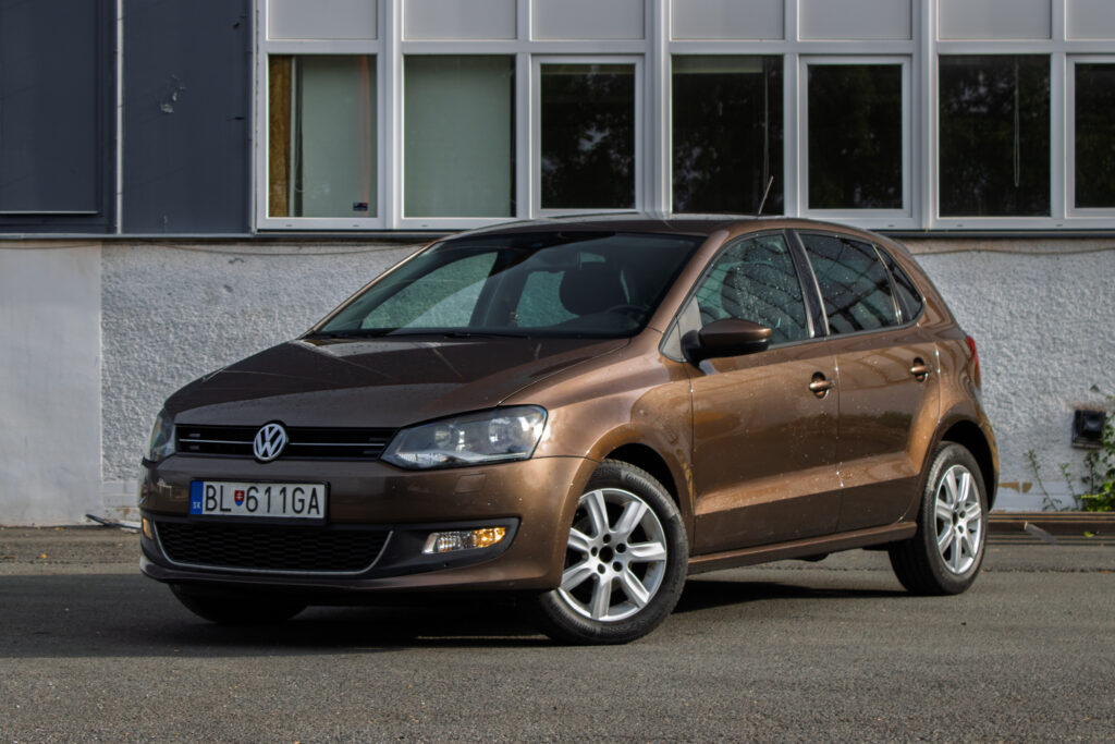 Volkswagen Polo 1.6 TDI Highline 66kW MT5 / NA SPLÁTKY / NA PROTIÚČET