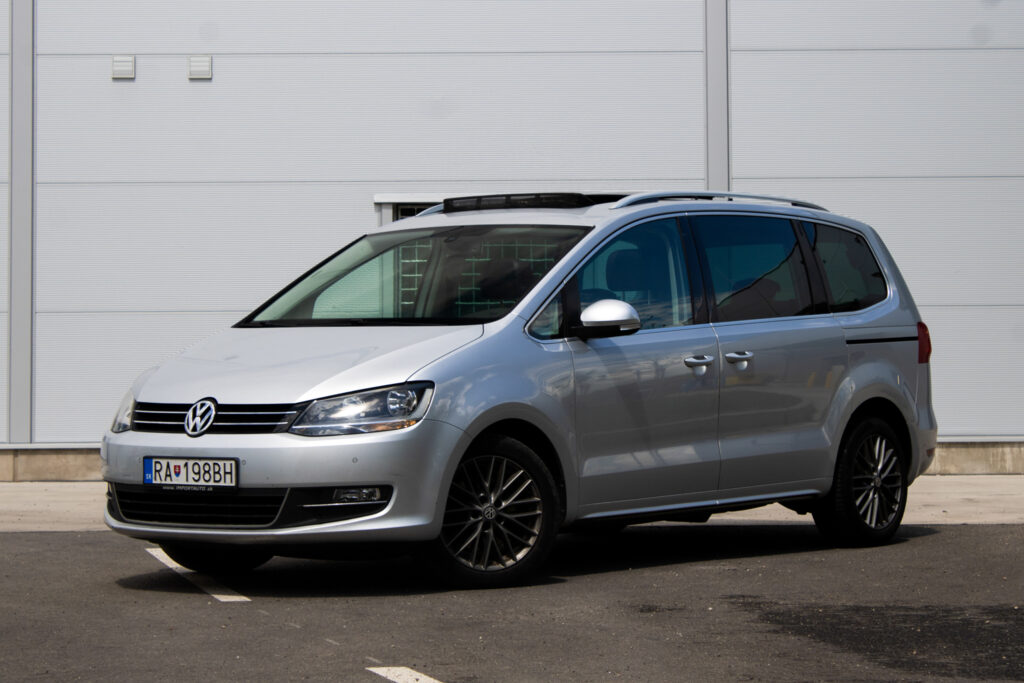 Volkswagen Sharan 2.0 TDI BMT Highline DSG AT6 130kW / NA SPLÁTKY / NA PROTIÚČET