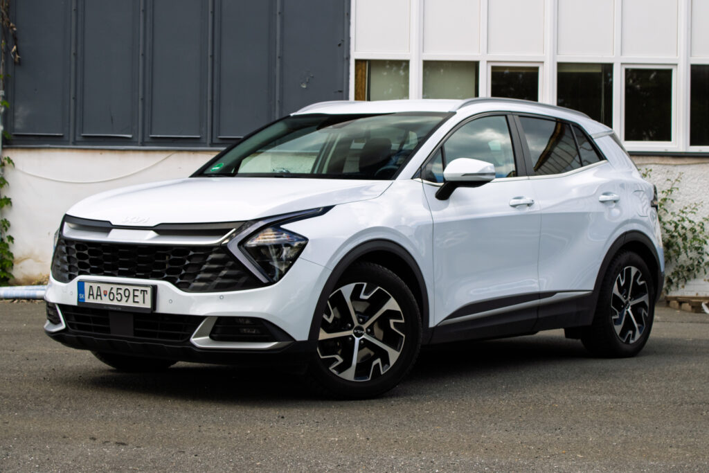 Kia Sportage 1.6 CRDi mHEV GOLD AT7 100kW / NA SPLÁTKY / NA PROTIÚČET