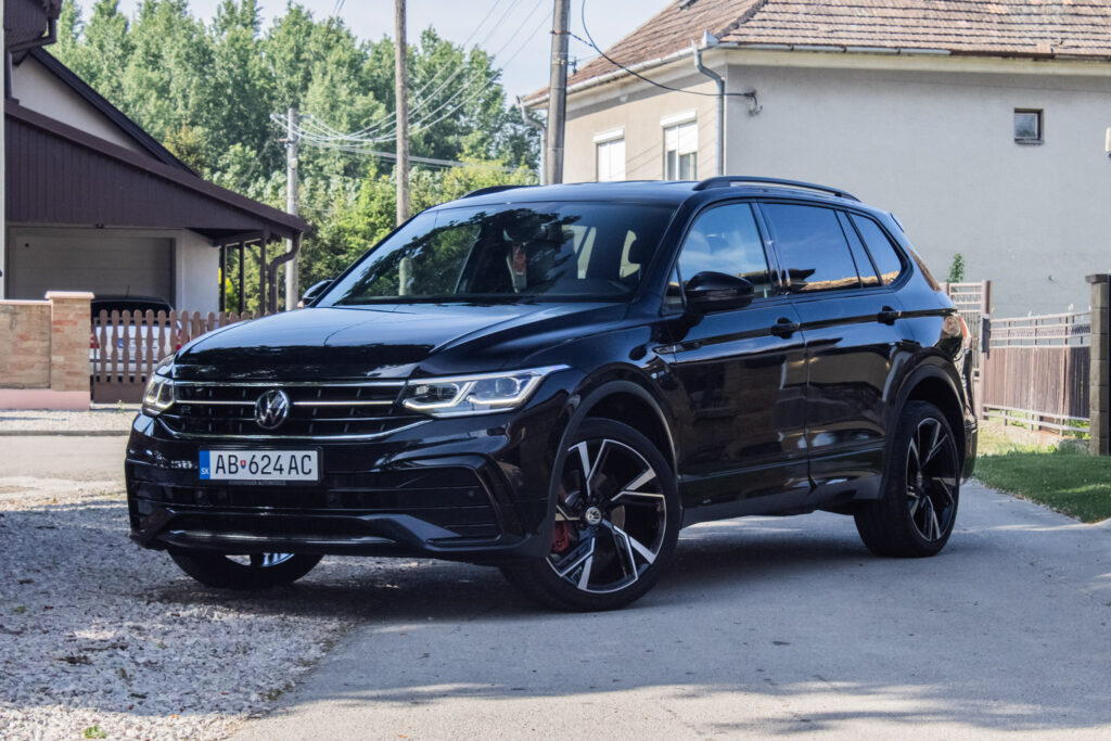 Volkswagen Tiguan Allspace 2.0 TDI 7 Miest R-Line DSG/ Dyn / IQ / AJ NA SPLÁTKY / PROTIÚČET