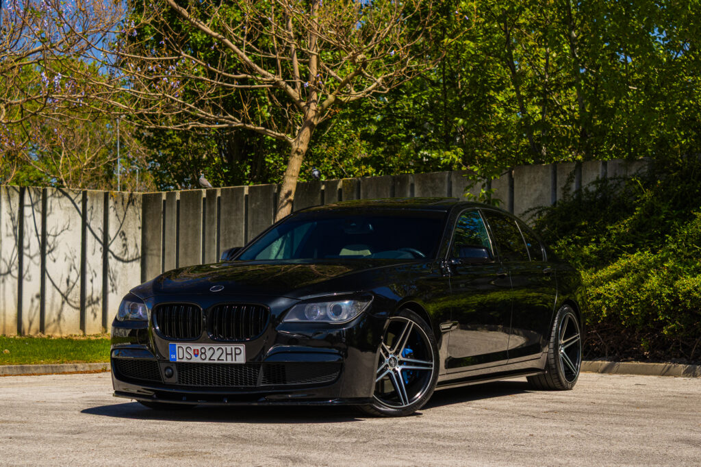 BMW Rad 7 740i F01 / AJ NA SPLÁTKY / PROTIÚČET