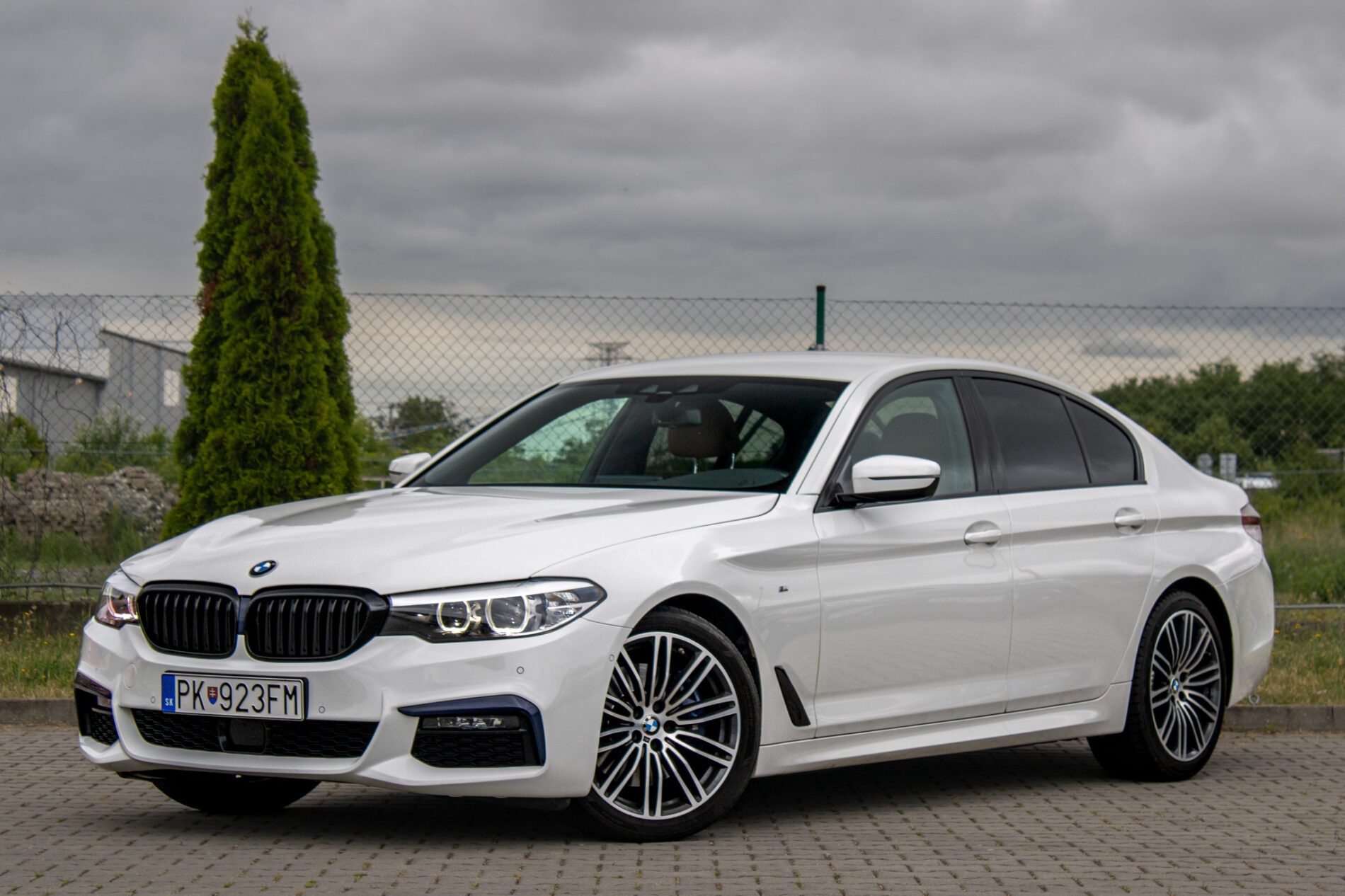 BMW Rad 5 530d xDrive A/T / AJ NA SPLÁTKY / PROTIÚČET /