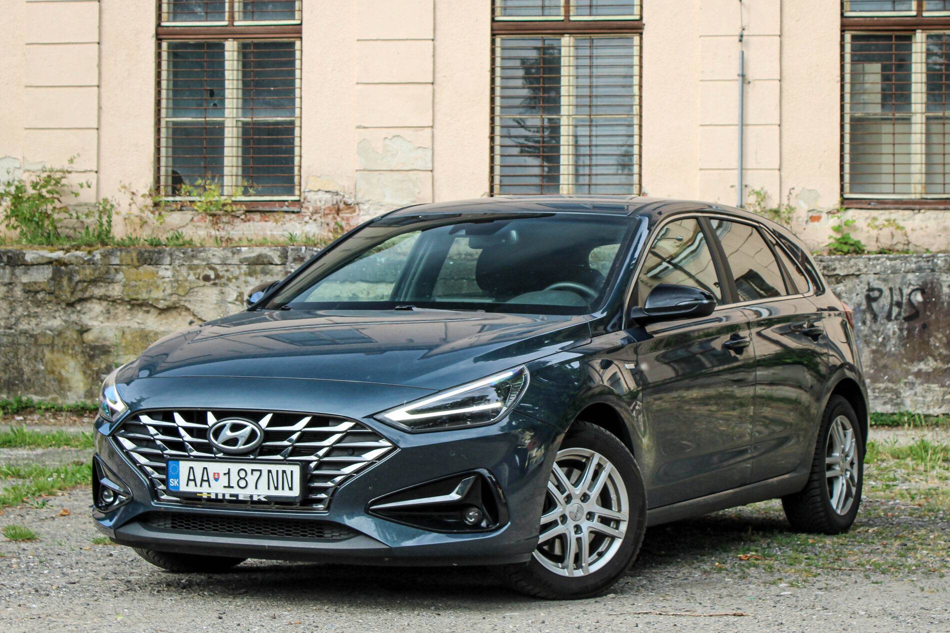 Hyundai i30 1.5 T-GDI PLAY 1.Majiteľ SK / AJ NA SPLÁTKY / PROTIÚČET