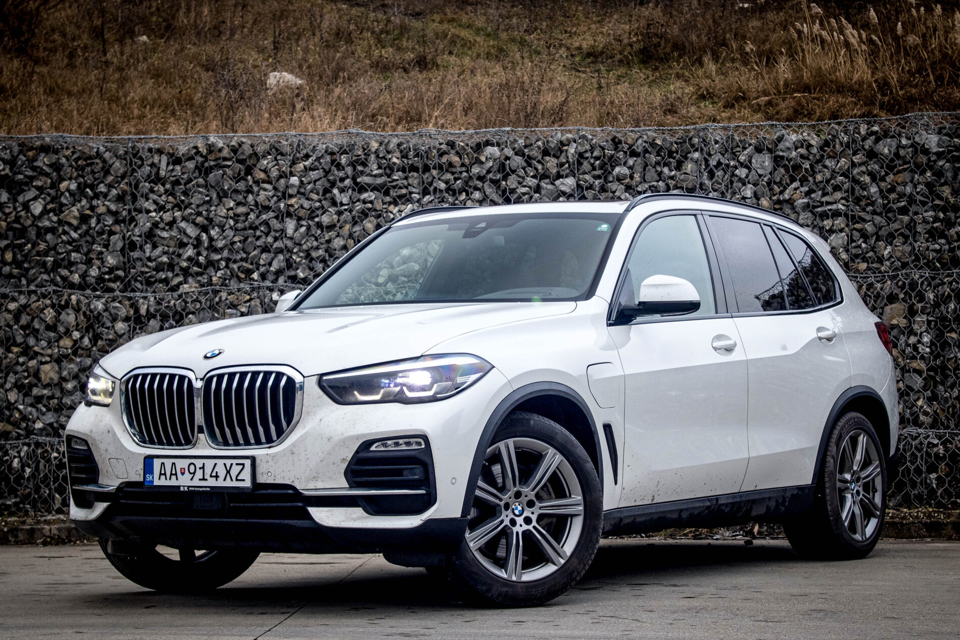 BMW X5 xDrive 45e 210kW AT/8 2020 / AJ NA SPLÁTKY / PROTIÚČET /
