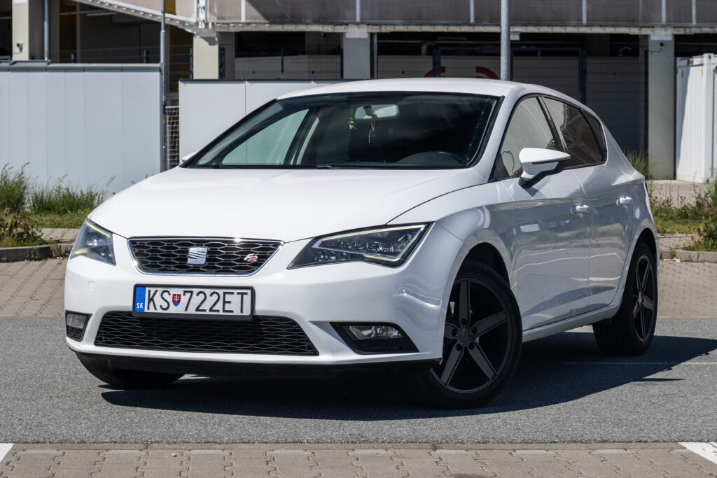 Seat Leon 1.6 TDI, 77kW (2014) / AJ NA SPLÁTKY / PROTIÚČET /