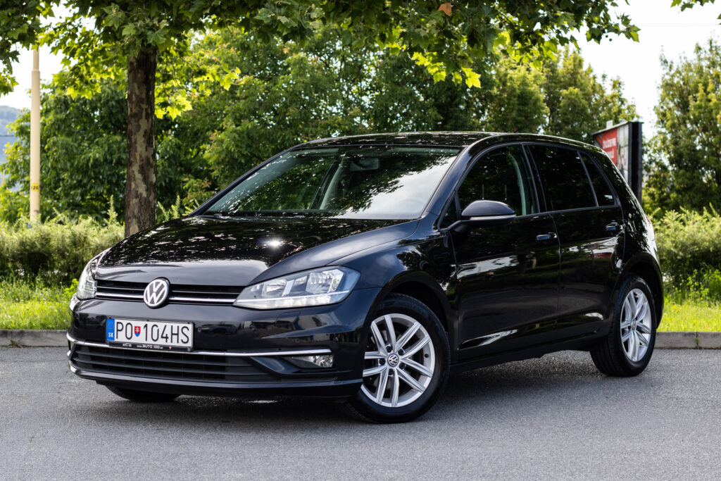 Volkswagen Golf 1.5 TSI Comfortline DSG, 110kW (2017) / AJ NA SPLÁTKY / PROTIÚČET /