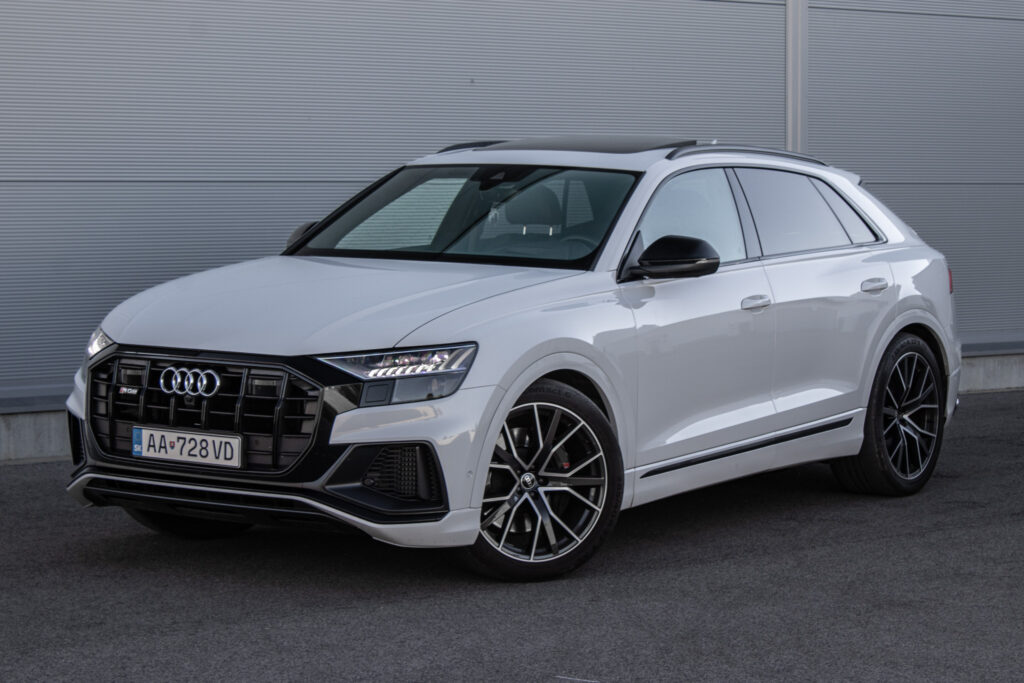 Audi SQ8 BO/360/PANO/SOFT/ - AJ NA SPLÁTKY/PROTIÚČET