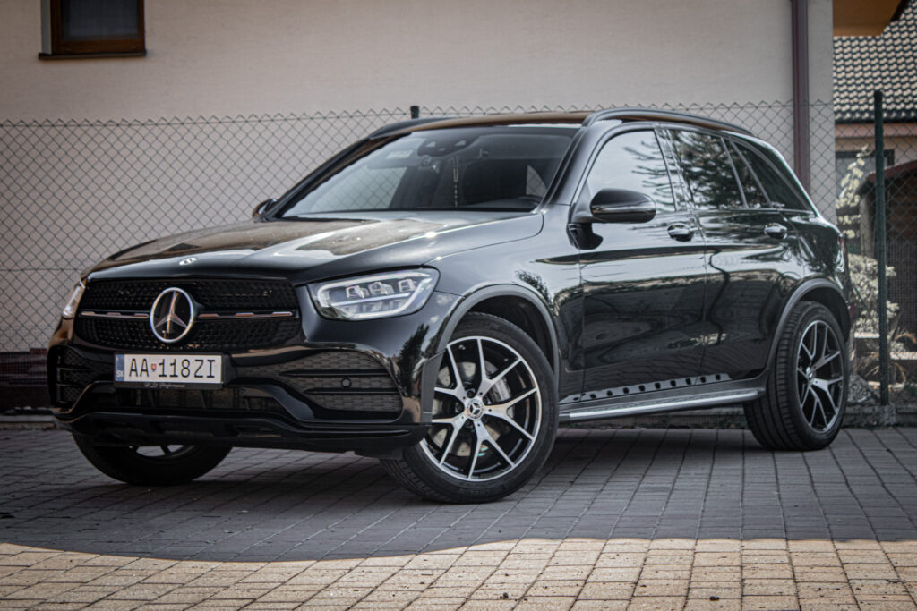 Mercedes-Benz GLC SUV 300 mHEV 4MATIC A/T, AMG Night packet / ZÁRUKA / AJ NA SPLÁTKY / PROTIÚČET /
