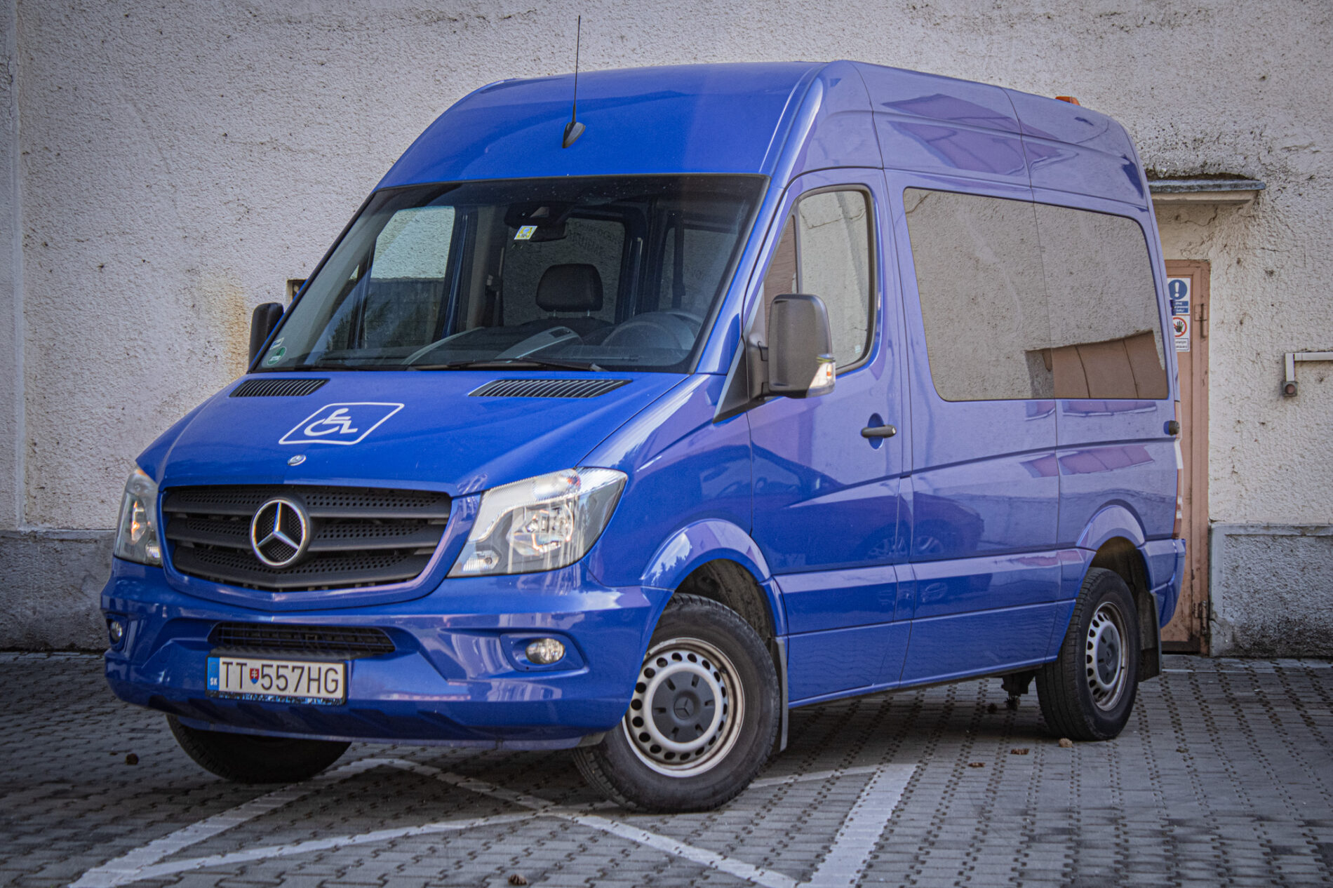 Mercedes-Benz Sprinter 216 CDI 2.2 A/T, 120kW, A7 / ŠPECIÁLNE VOZIDLO / AJ NA SPLÁTKY / PROTIÚČET /