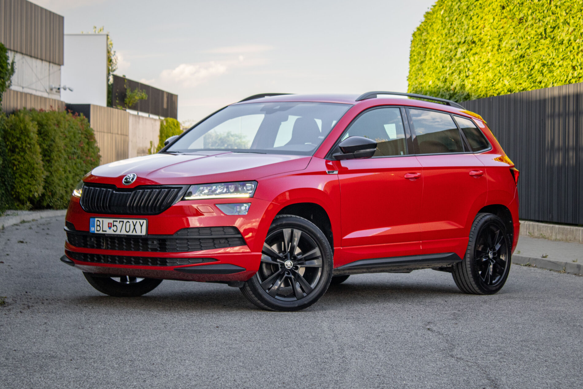 Škoda Karoq 2.0 TSI Sportline 4×4 DSG, 140 kW, A7 / AJ NA SPLÁTKY / PROTIÚČET