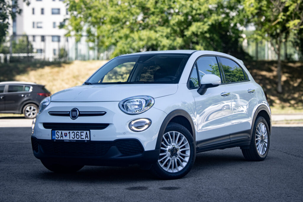Fiat 500X 1.3 FireFly Lounge DDCT 110kW AT6 / NA SPLÁTKY / NA PROTIÚČET