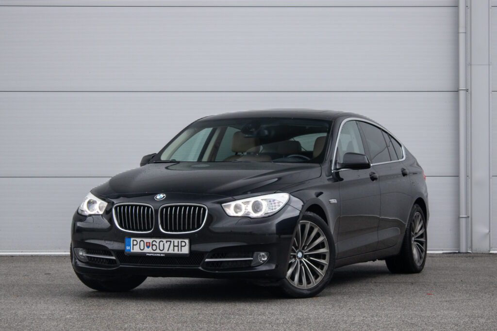 BMW Rad 5 530d A/T / 180kW / A8 / AJ NA SPLÁTKY / PROTIÚČET
