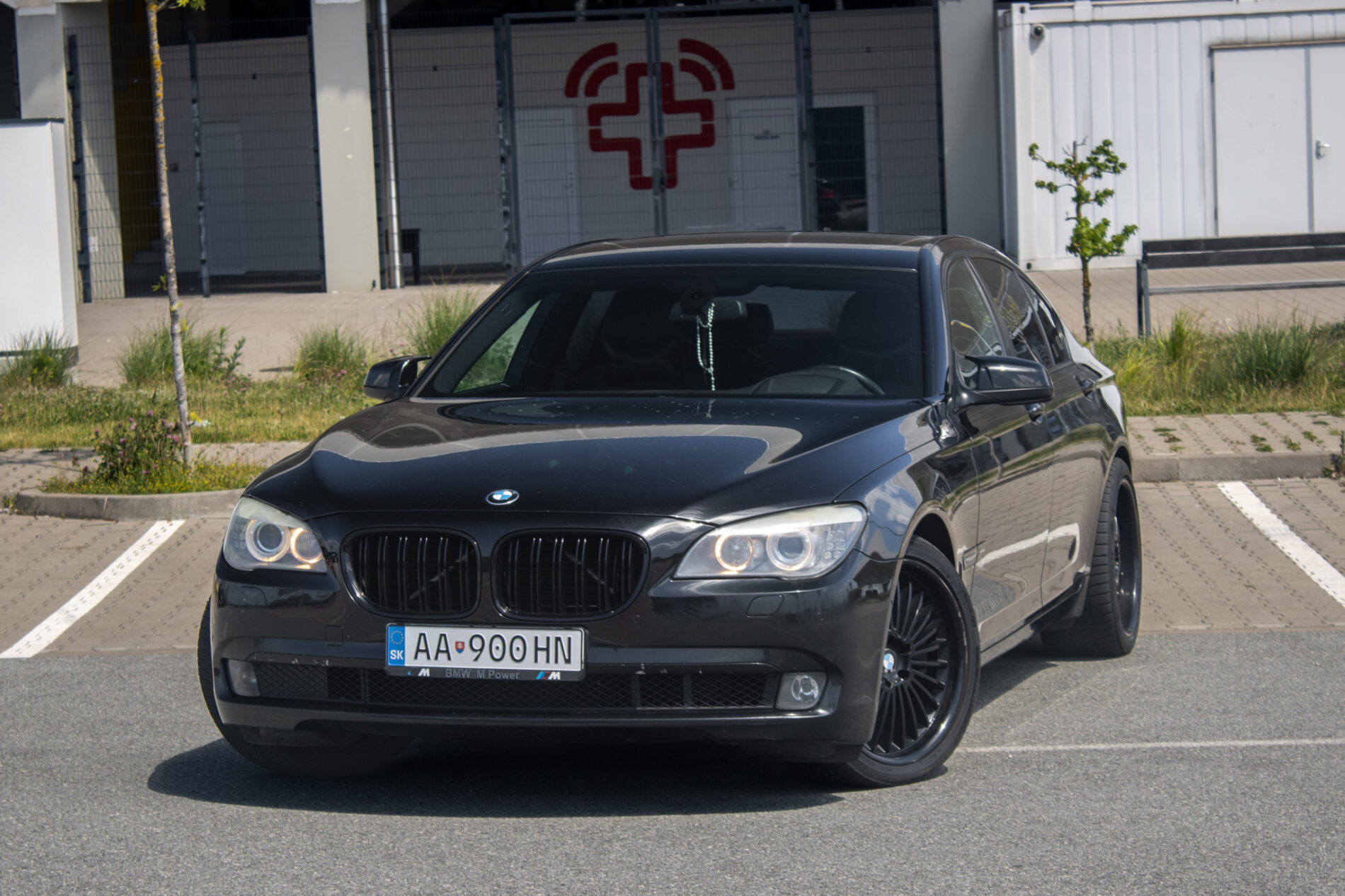 BMW Rad 7 730d / 155kW / A6 / AJ NA SPLÁTKY / PROTIÚČET