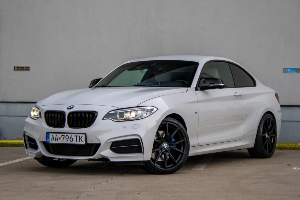 BMW Rad 2 Coupé M240i xDrive 2016 250kW / AJ NA SPLÁTKY / PROTIÚČET