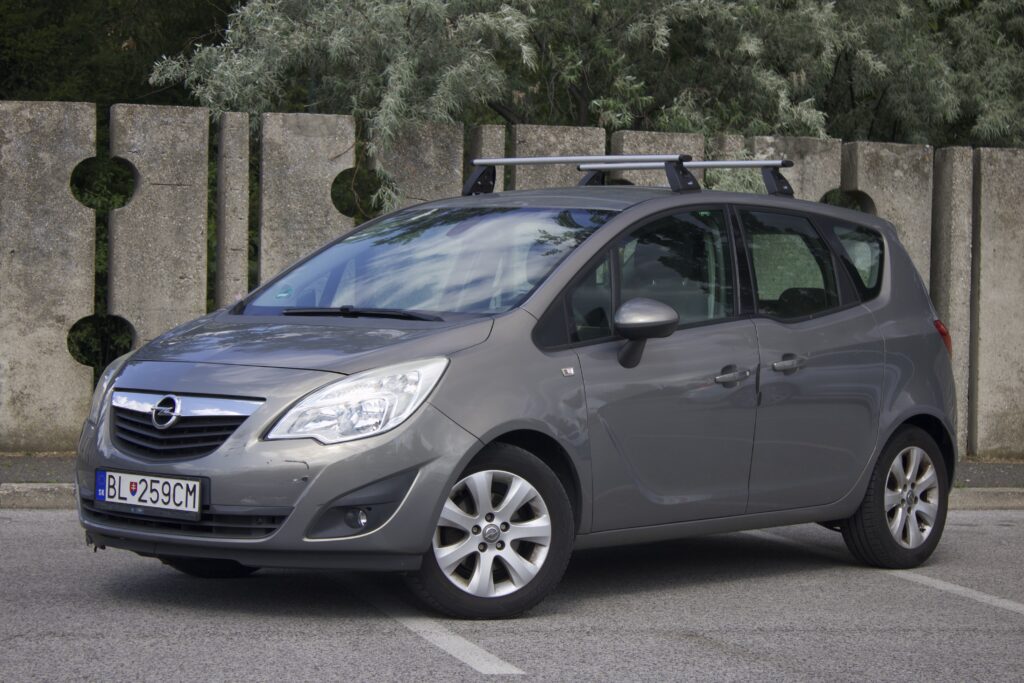 Opel Meriva 1.4 16V (100k) Cosmo