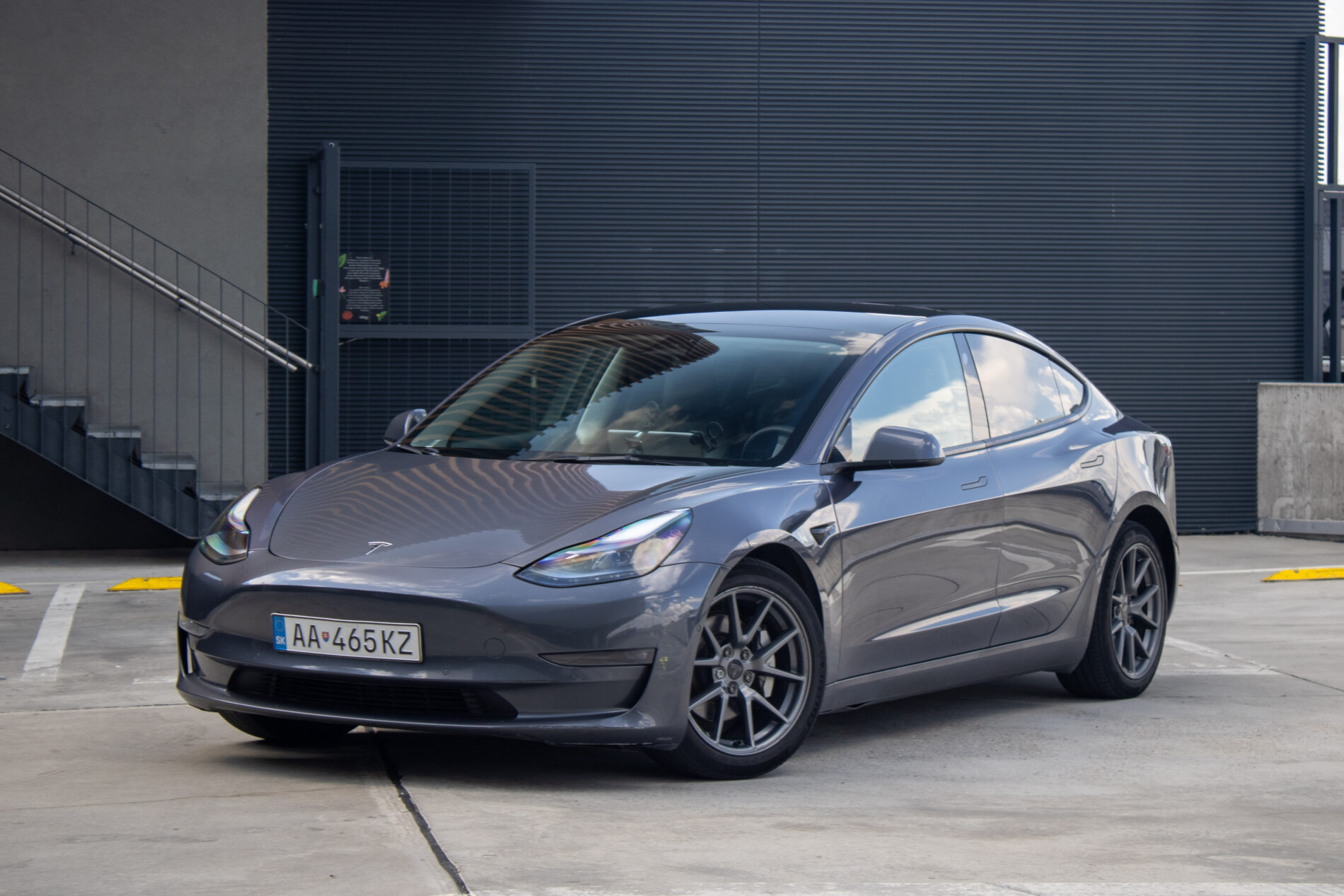Tesla Model 3 Long Range / Tažné / Tepelné čerpadlo / AJ NA SPLÁTKY /PROTIÚČET