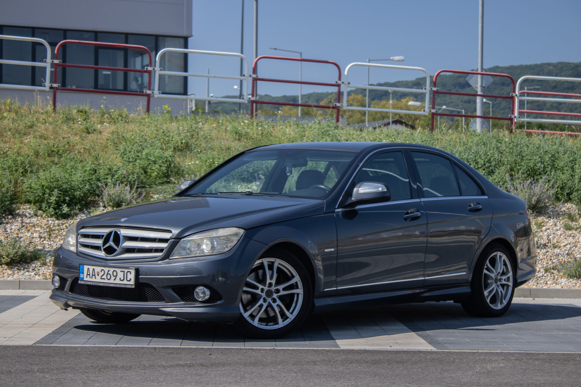 Mercedes-Benz C trieda Sedan 320 CDI Avantgarde Sport AMG 4-matic A/T