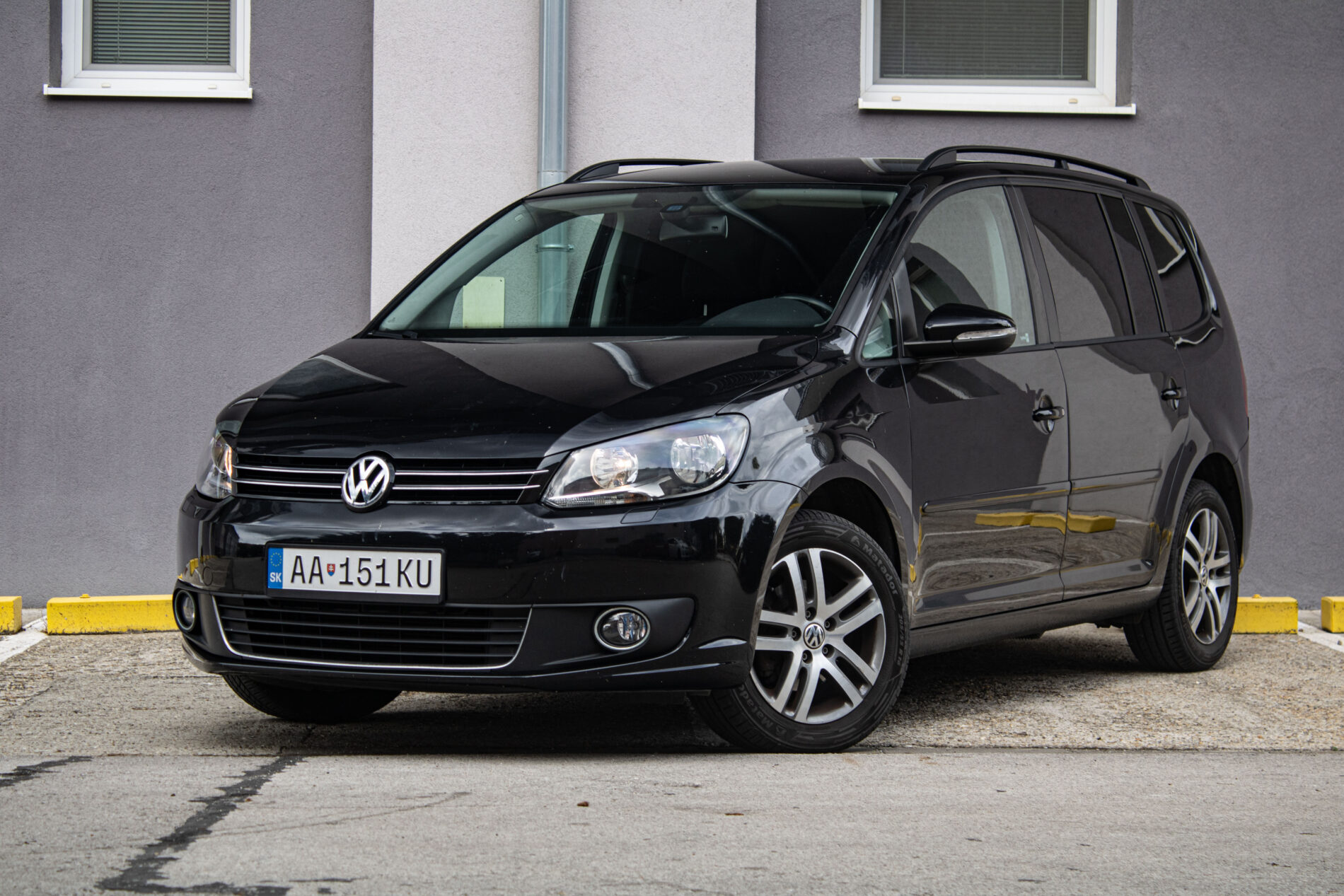 Volkswagen Touran 1.4TSI DSG 103kW AT 7-st. 2011 / AJ NA SPLÁTKY / PROTIÚČET /