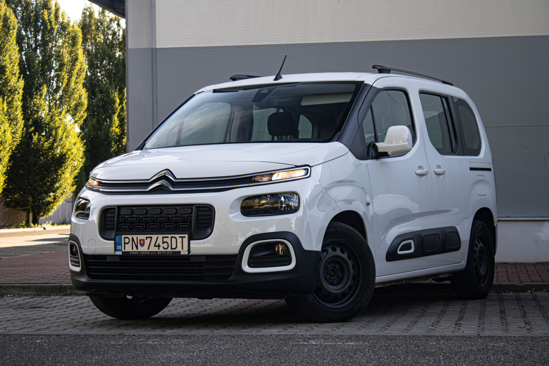 Citroën Berlingo PureTech 110 S&S Live M 81kW 2020 / AJ NA SPLÁTKY / PROTIÚČET /