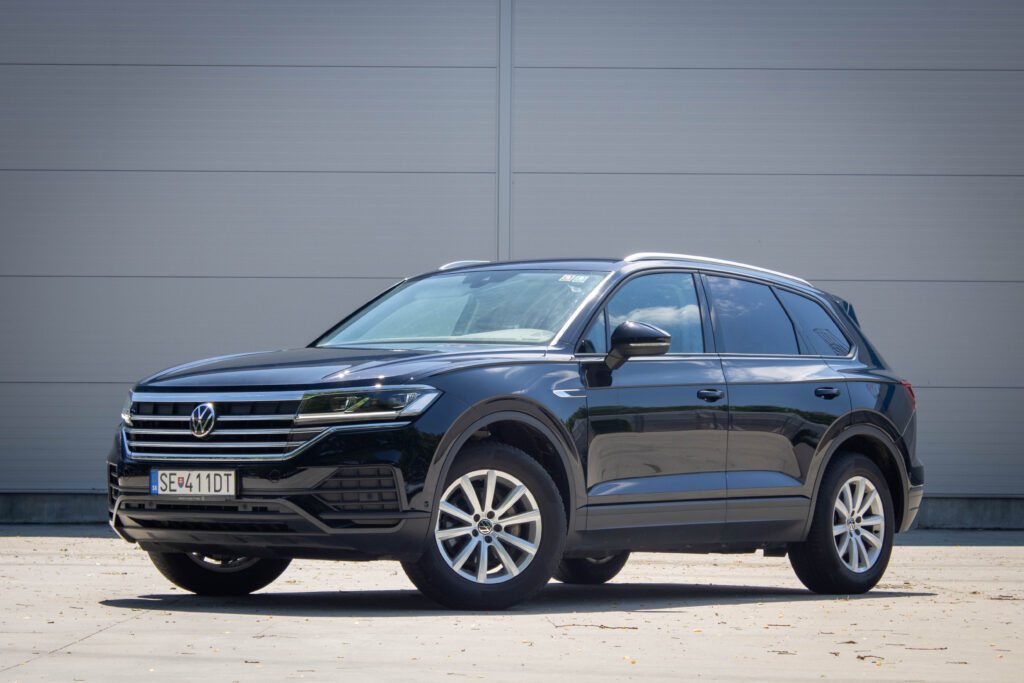 Volkswagen Touareg AT/8 170kW / AJ NA SPLÁTKY / PROTIÚČET
