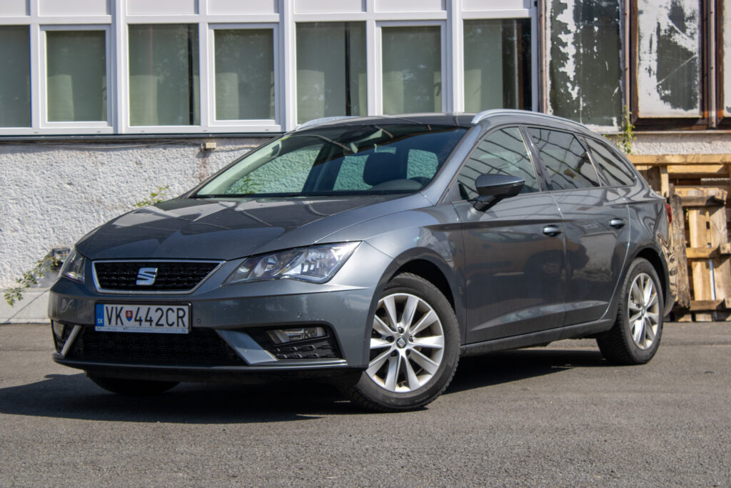 Seat Leon 1.6 TDI 85kW, M5, 5d. / AJ NA SPLÁTKY / PROTIÚČET /