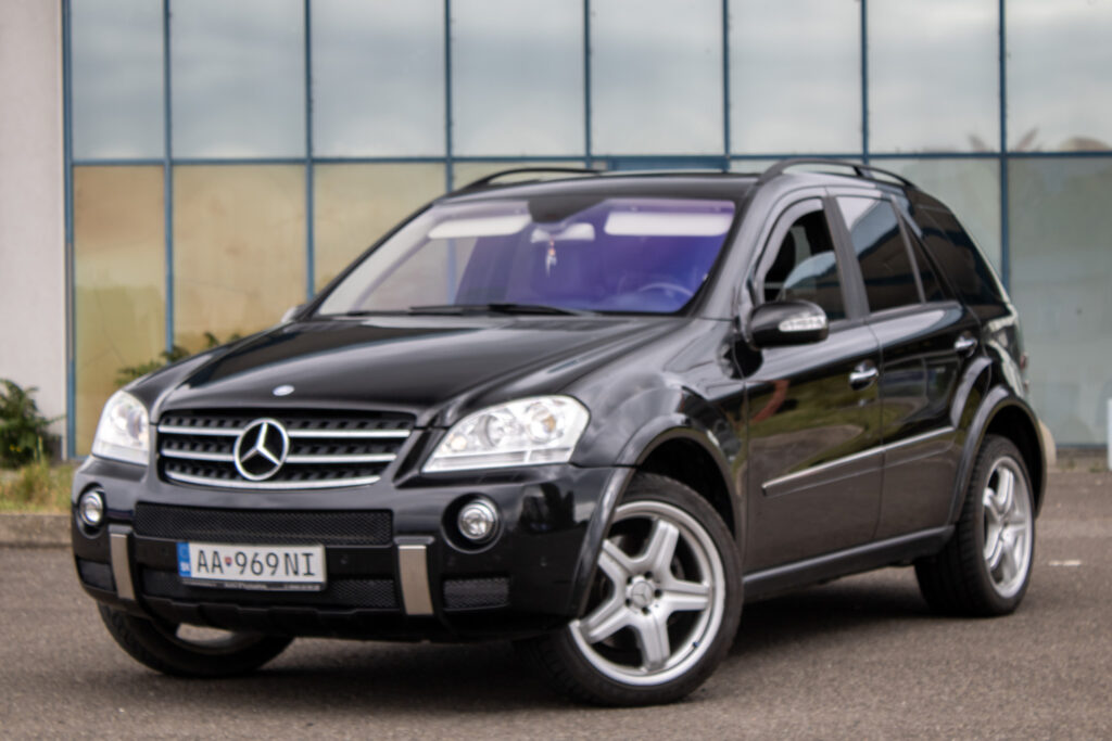 Mercedes-Benz ML 500 4Matic / AIRMATIC / 225kW / A7 / AJ NA SPLÁTKY / PROTIÚČET