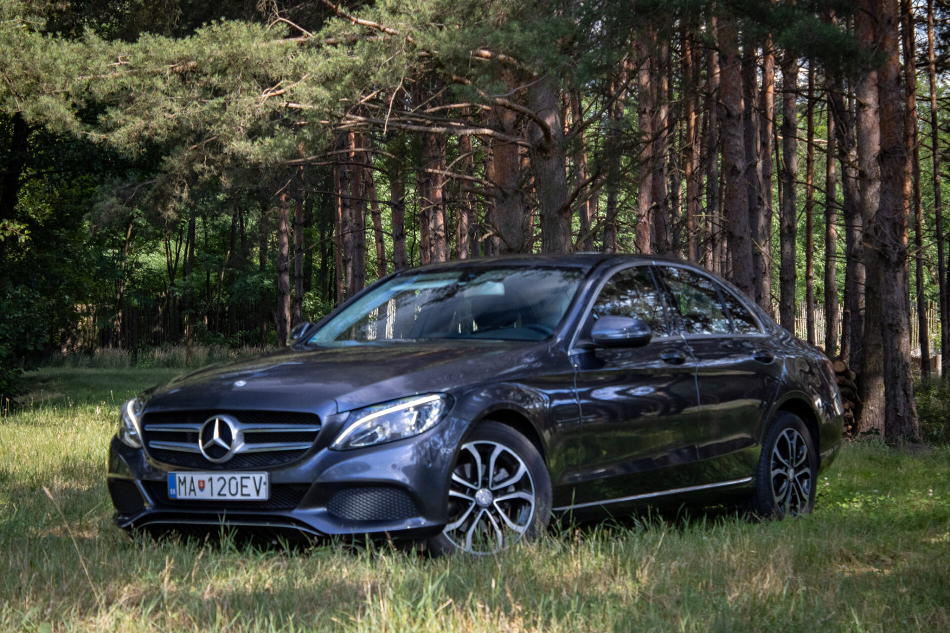 Mercedes-Benz C trieda Sedan 180 d A/T / AJ NA SPLÁTKY / PROTIÚČET /