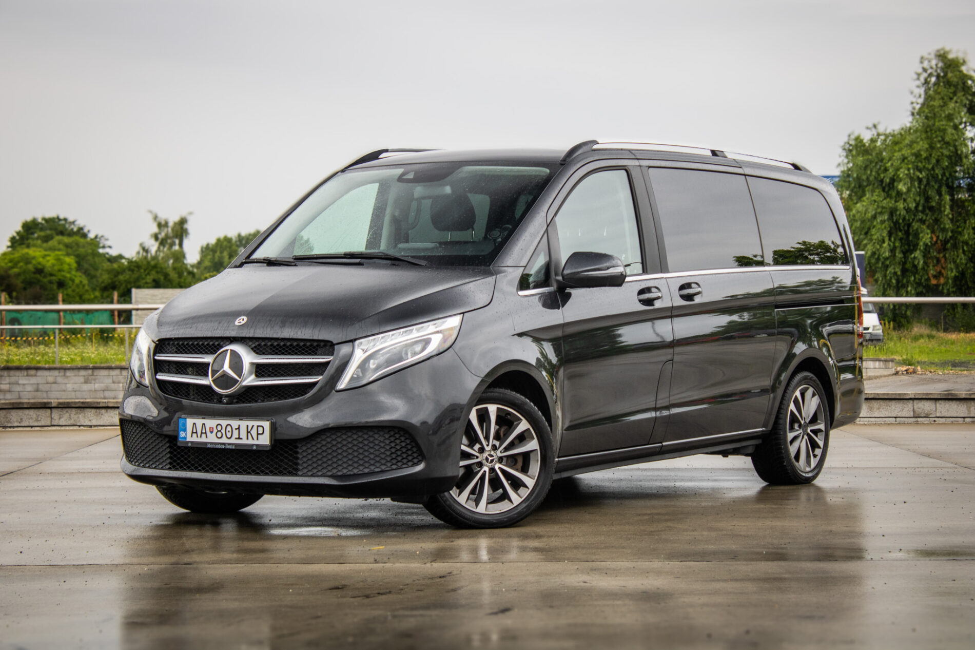 Mercedes-Benz V trieda 250d Avantgarde lang AT9 140kW / NA SPLÁTKY / NA PROTIÚČET
