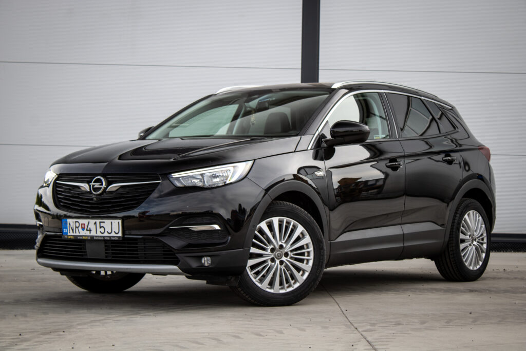 Opel Grandland X 1.6 CDTI S&S Innovation 88kW MT6 / NA SPLÁTKY / NA PROTIÚČET