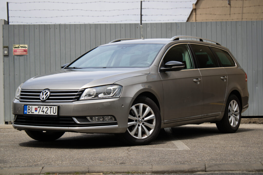 Volkswagen Passat Variant 2.0 TDI 4Motion Highline DSG 103kw, A6 / AJ NA SPLÁTKY, PROTIÚČET