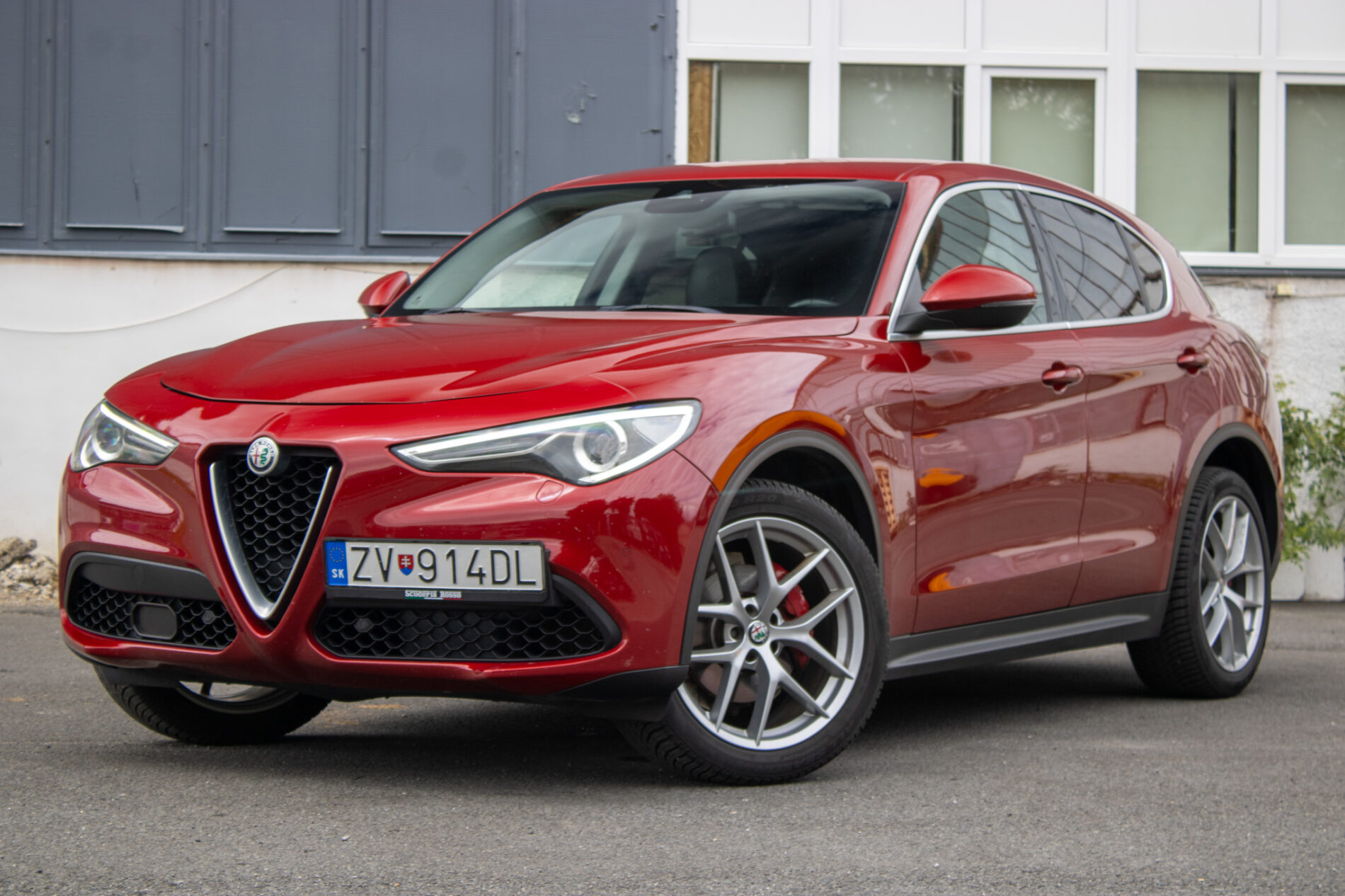 Alfa Romeo Stelvio 2.0 280k Q4 A/T, 206kW, A8, 5d. / AJ NA SPLÁTKY / PROTIÚČET /