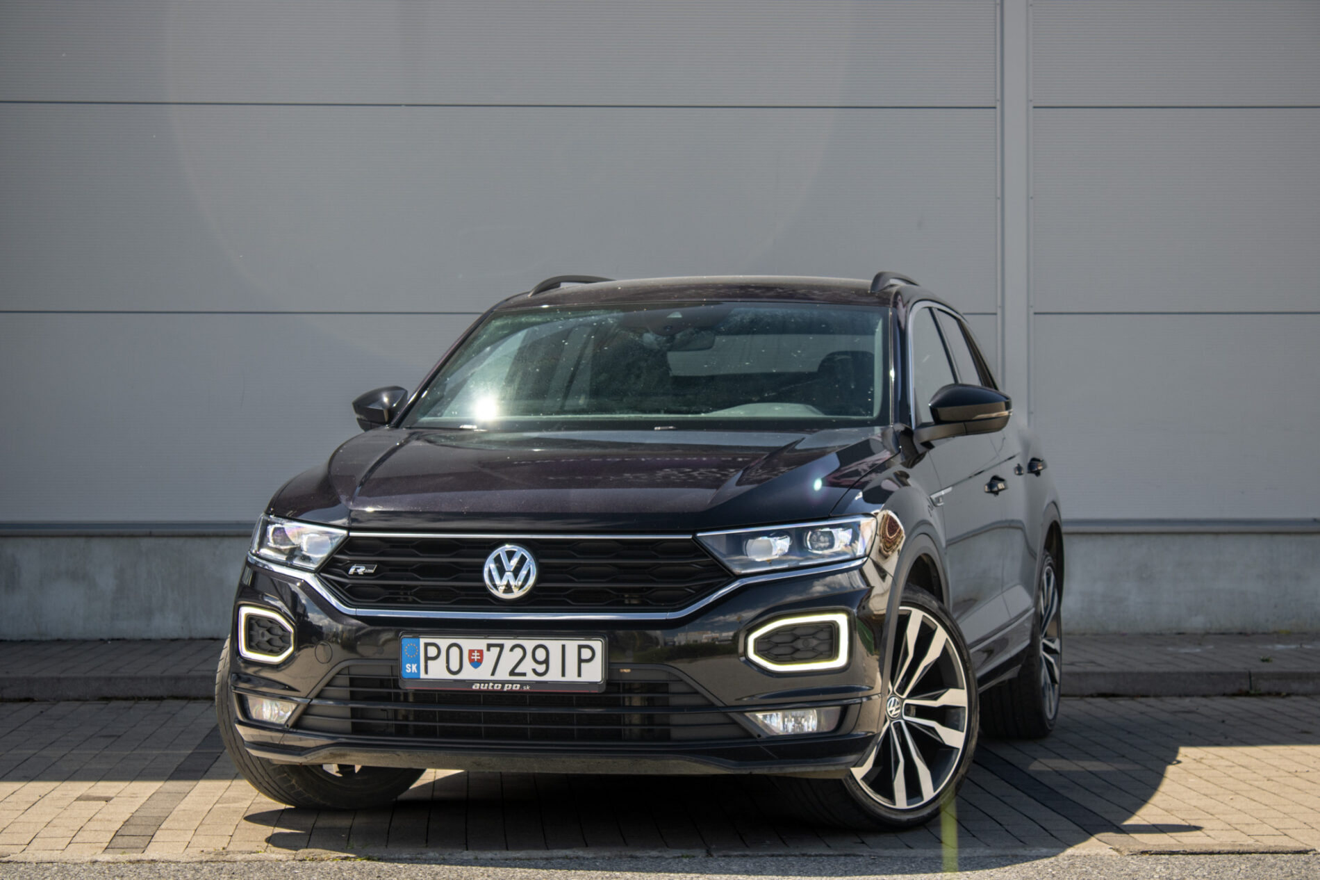Volkswagen T-Roc 2.0 TDI Sport R-Line DSG / 110kW / A7 / ZÁRUKA / AJ NA SPLÁTKY / PROTIÚČET