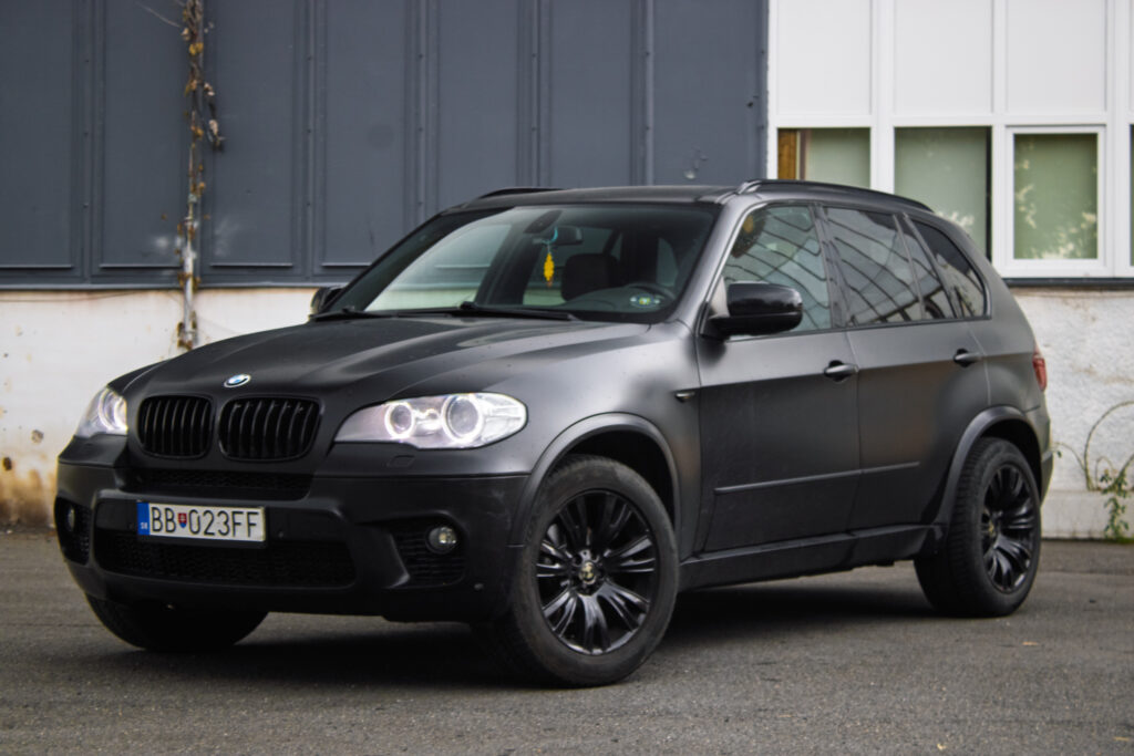 BMW X5 xDrive30d M packet 180kW AT8 / NA SPLÁTKY / NA PROTIÚČET