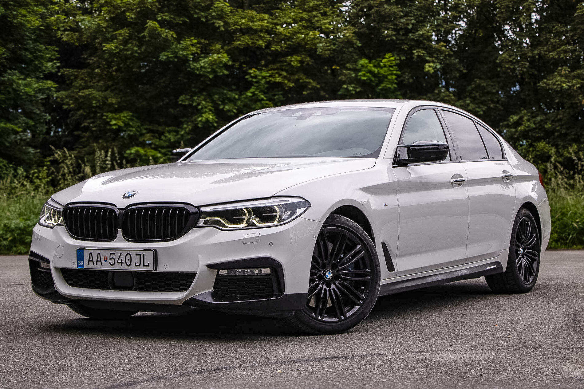 BMW Rad 5 g30 540i xDrive / AJ NA SPLÁTKY / PROTIÚČET