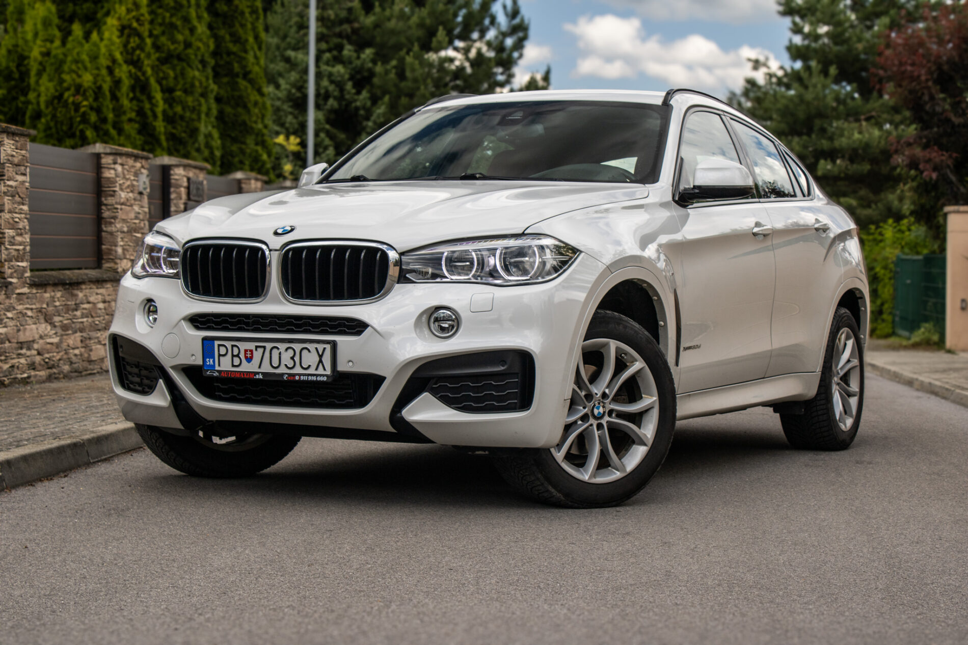 BMW X6 xDrive M-packet AT/8 3.0D / AJ NA SPLÁTKY / PROTIÚČET