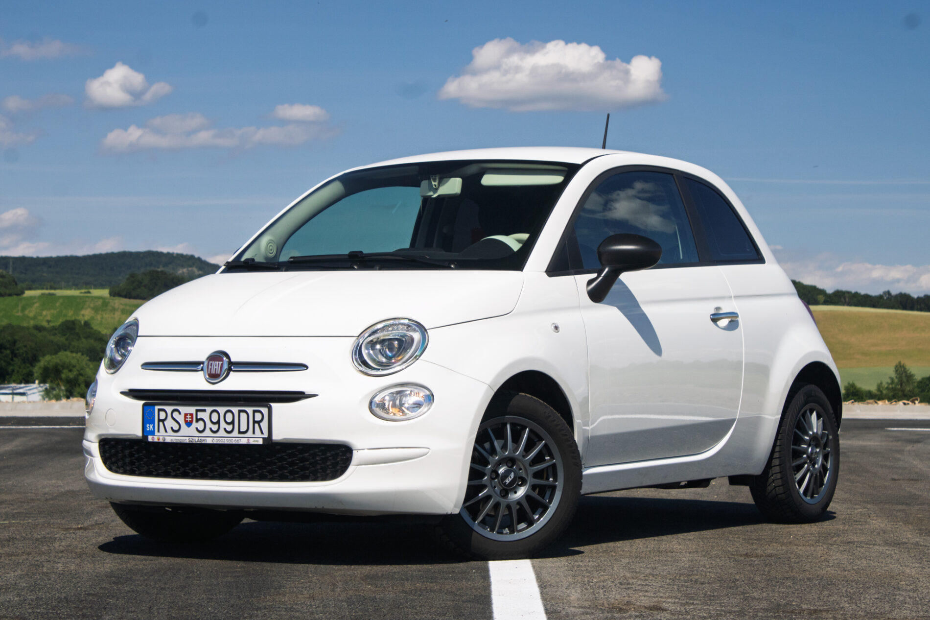 Fiat 500 1.0 BSG MildHybrid Cult 51kW MT6 / NA SPLÁTKY / NA PROTIÚČET