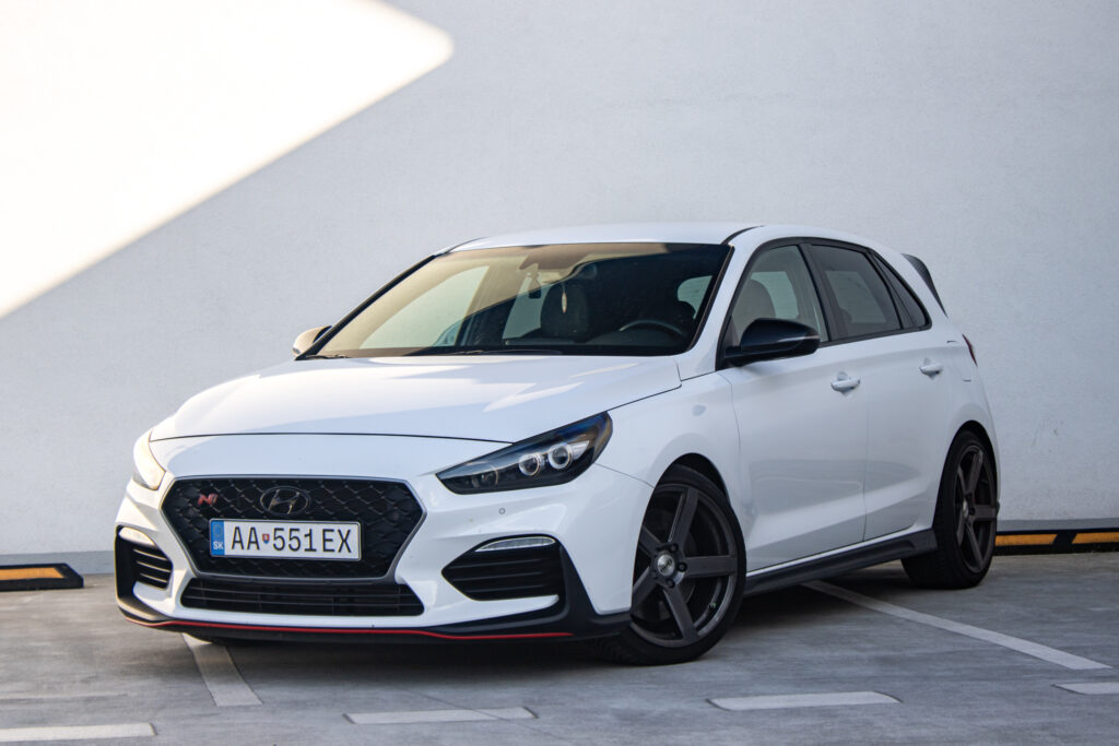 Hyundai i30 N 2.0 T-GDi N Performance 202kW MT6 / NA SPLÁTKY / NA PROTIÚČET