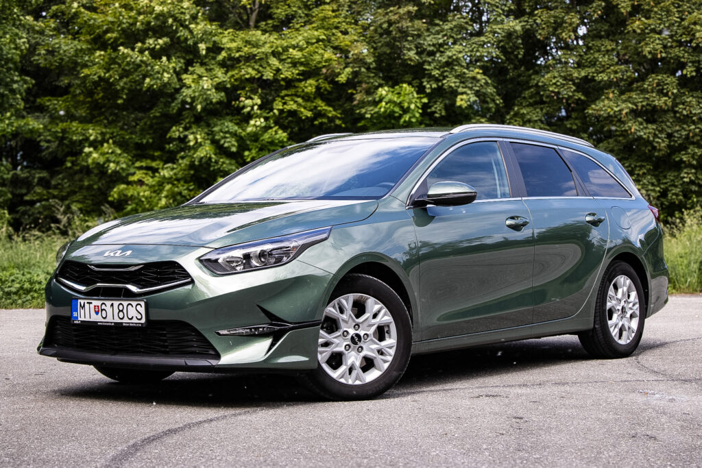 Kia Ceed SW 1,5 T-GDi 7DCT Gold / AJ NA SPLÁTKY / PROTIÚČET