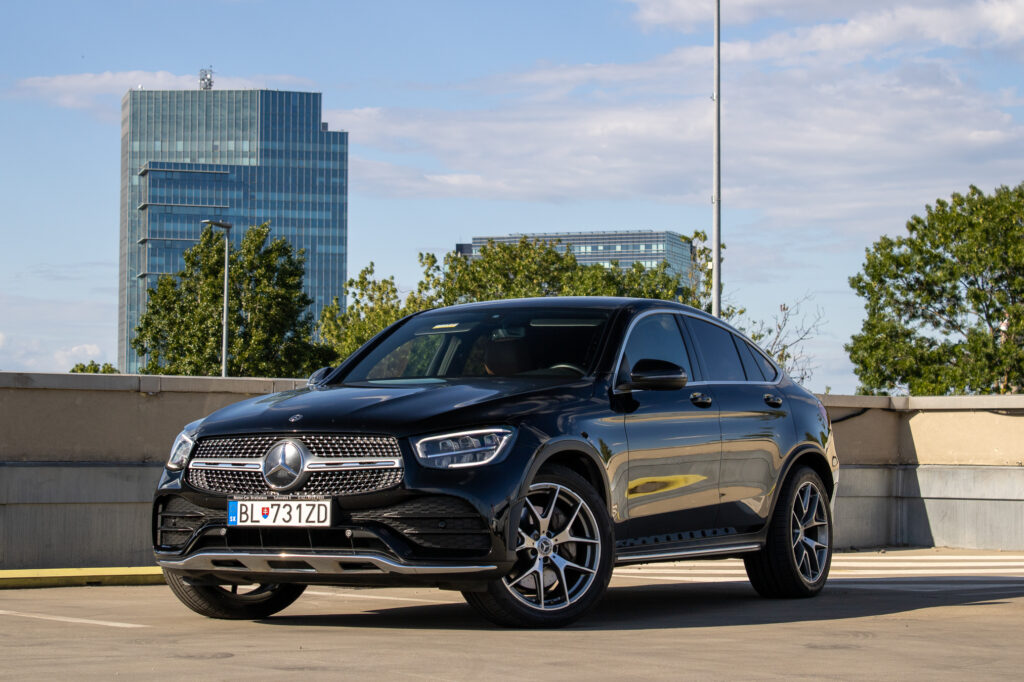 Mercedes-Benz GLC Kupé 200d 120kw 4MATIC AMG LINE / TOP STAV / 1. Majiteľ / Aj na splátky a Pro