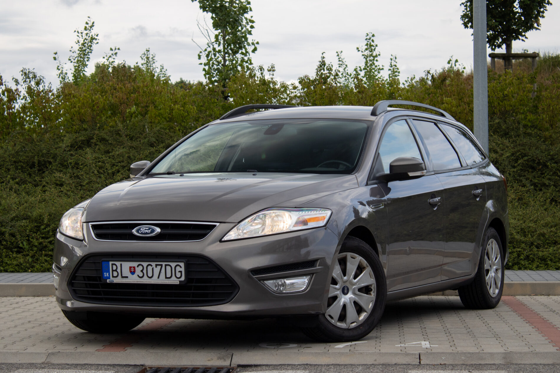 Ford Mondeo Combi 2.0 TDCi DPF (140k) Trend / AJ NA SPLÁTKY / PROTIÚČET /