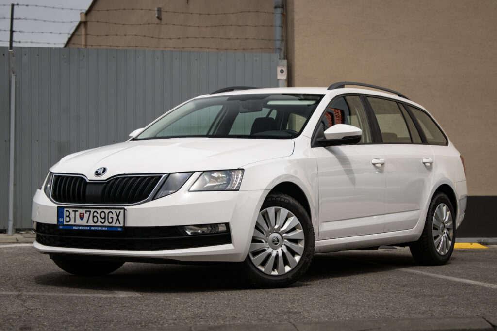 Škoda Octavia Combi 1.6 TDI 115k Ambition EU6